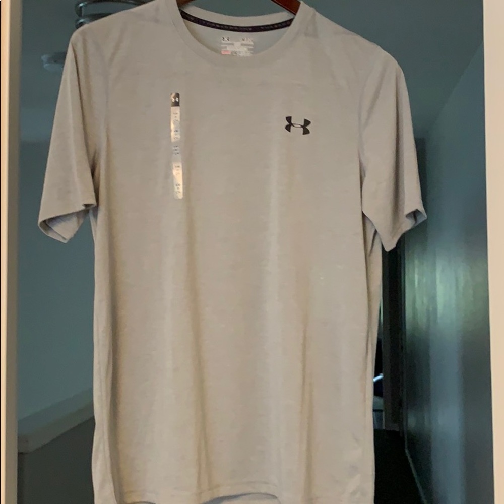 Under Armour Tee, New with tag